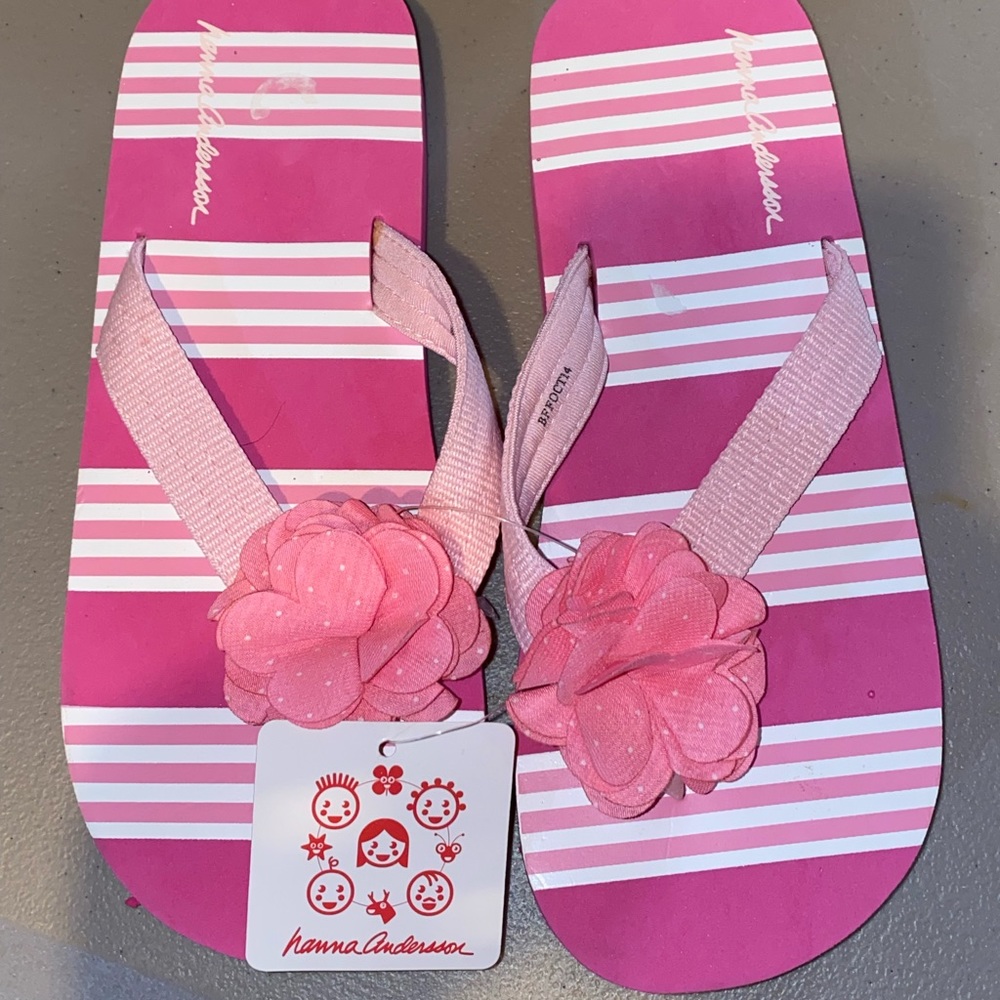 Hanna Andersson Girls sandals flip flops size 4 / 5